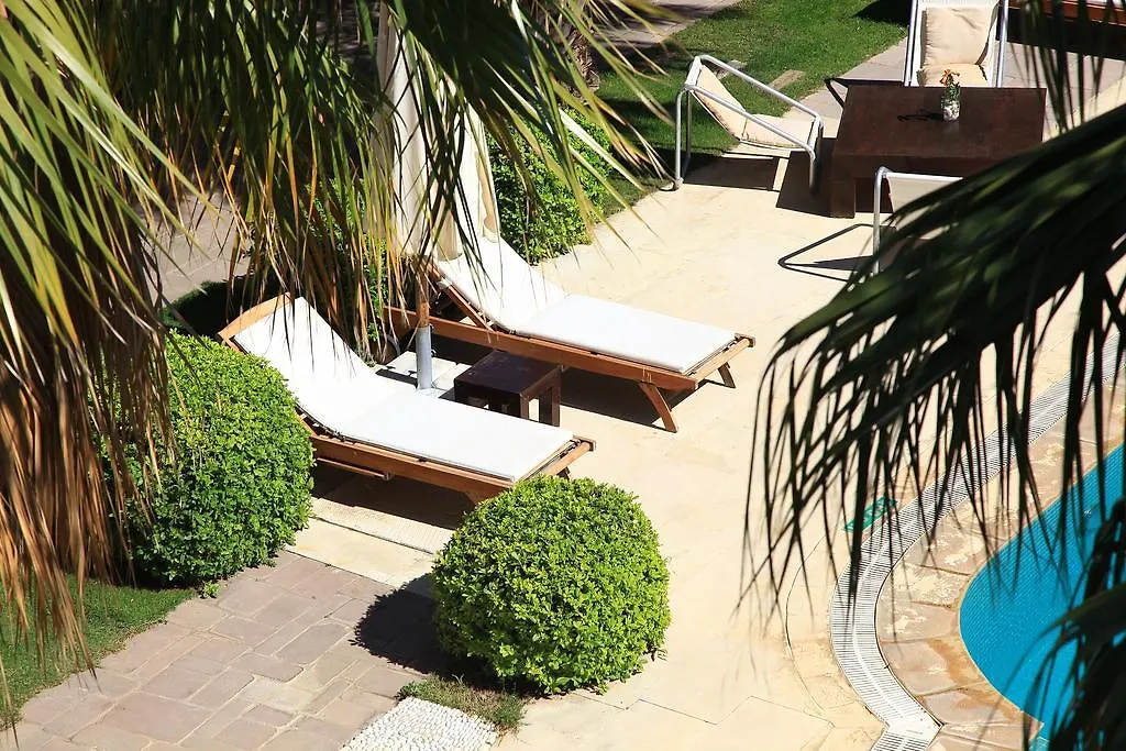 Sah Hotel بيتيس 0*,